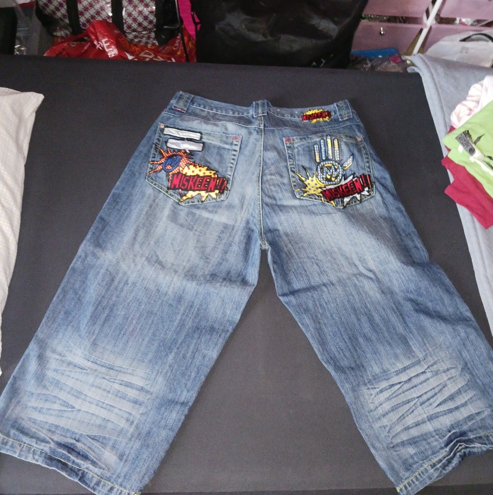 Muskeen long shorts